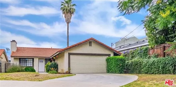 15351 Runnymede Street, Van Nuys (los Angeles), CA 91406