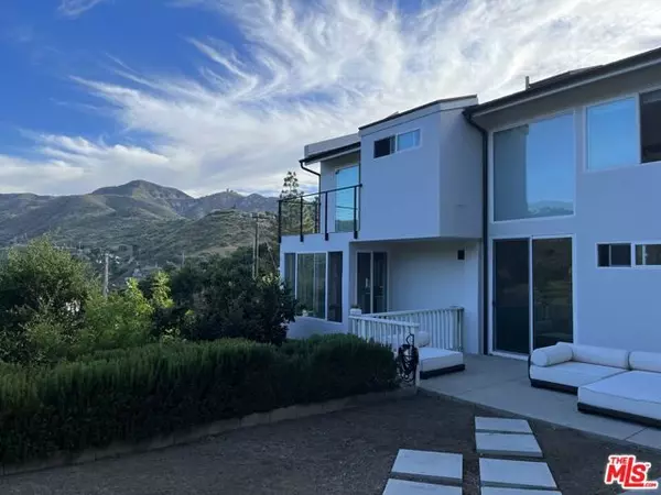 4247 Ocean View Drive, Malibu, CA 90265