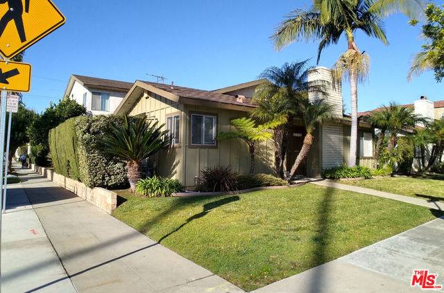 229 Roswell Avenue, Long Beach, CA 90803