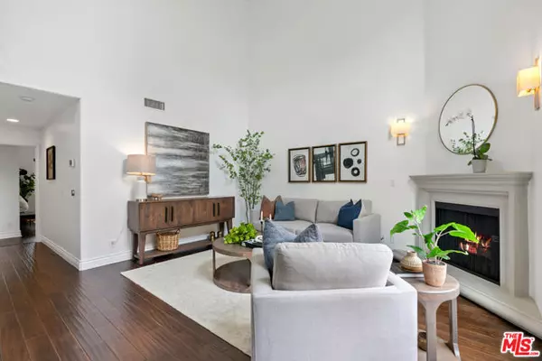 4128 Whitsett Avenue #204, Studio City (los Angeles), CA 91604