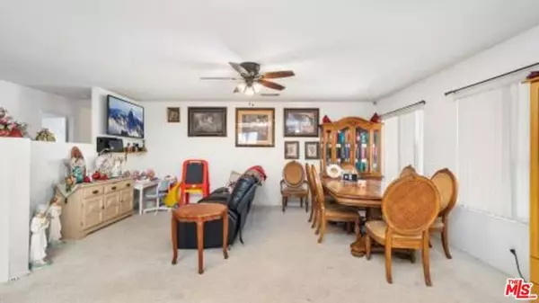 Rosamond, CA 93560,2165 Kenyon Court