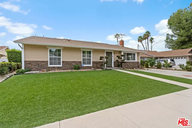 West Hills (los Angeles), CA 91307,24212 Highlander Road