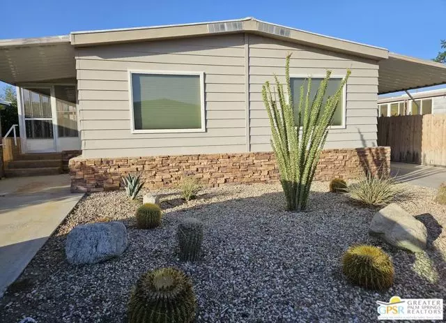 Desert Hot Springs, CA 92240,14777 Palm Drive #114