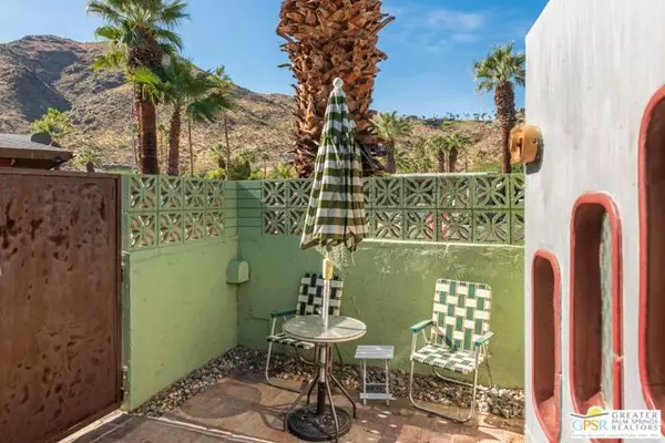 Palm Springs, CA 92264,82 Santa Monica Street