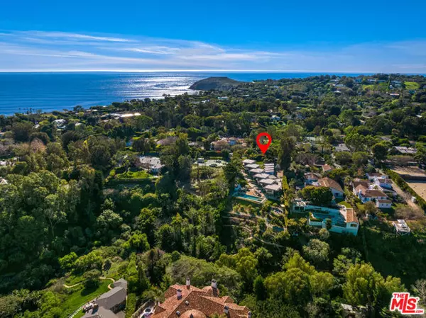 Malibu, CA 90265,28827 Grayfox Street