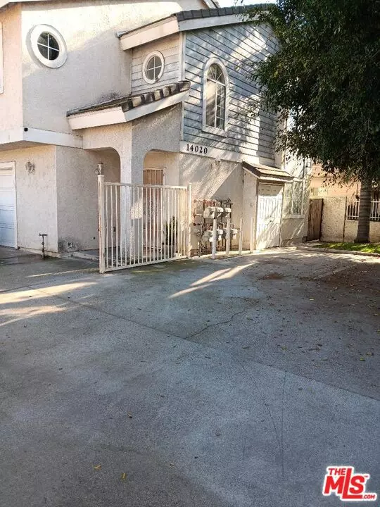 14020 Orizaba Avenue #4A, Paramount, CA 90723