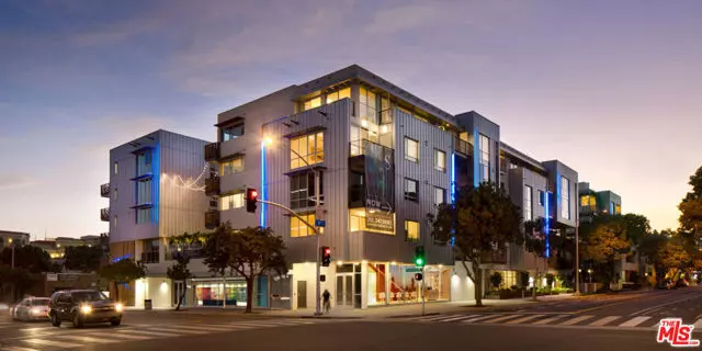 525 Broadway #PH 5027, Santa Monica, CA 90401