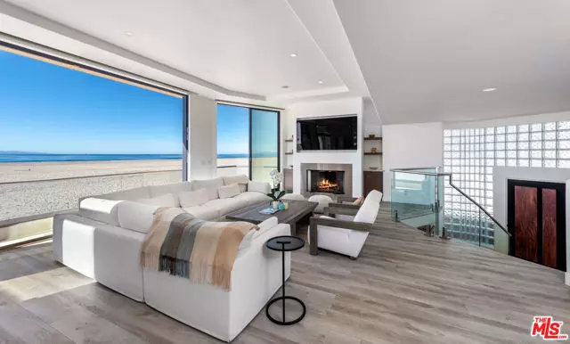 Oxnard, CA 93035,3461 Ocean Drive