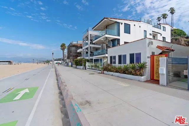 Santa Monica, CA 90401,1313 Palisades Beach Rd #1