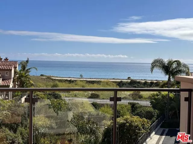 Malibu, CA 90265,6430 Lunita Road #32