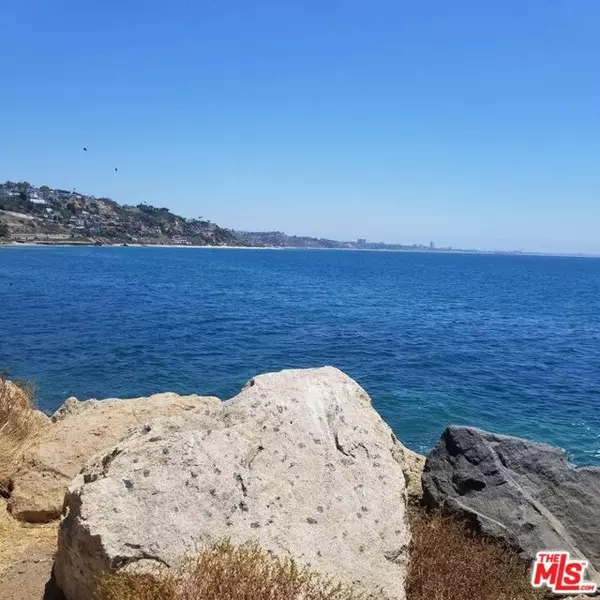 Malibu, CA 90265,18429 Pacific Coast Highway