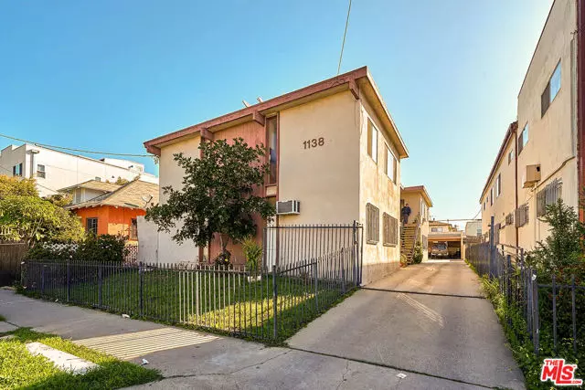 1138 Fedora Street, Los Angeles, CA 90006