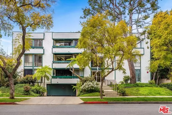 403 N Oakhurst Drive #105, Beverly Hills, CA 90210