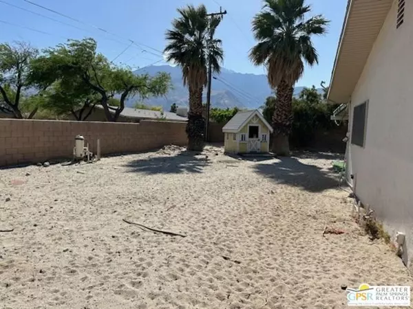 Palm Springs, CA 92262,2435 E Wayne Road