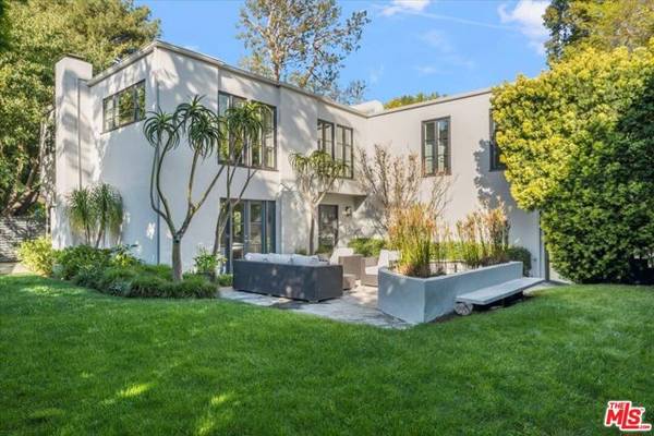 3055 Nichols Canyon Road, Los Angeles, CA 90046