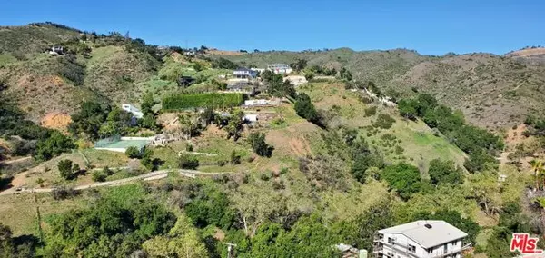 Malibu, CA 90265,4045 Latigo Cyn Road