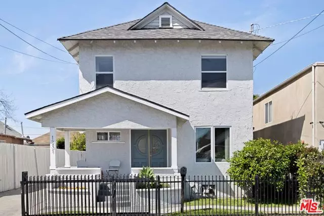 1231 E 47th Place, Los Angeles, CA 90011