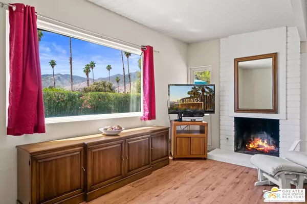 Palm Springs, CA 92264,697 Beverly Drive