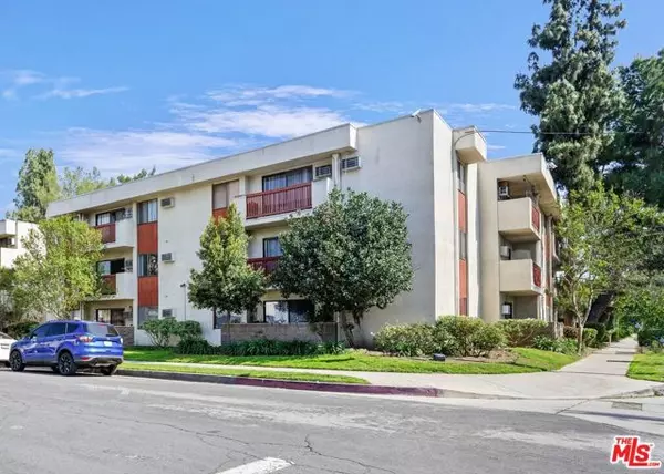 20234 Cantara Street #135, Winnetka (los Angeles), CA 91306