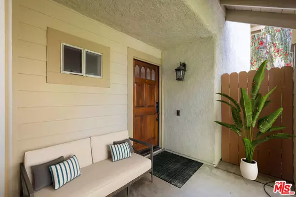 Agoura Hills, CA 91301,30340 Passageway Place