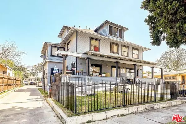 915 E 50th Street, Los Angeles, CA 90011