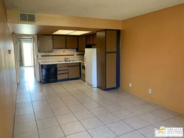 Desert Hot Springs, CA 92240,9653 Spyglass Avenue #107