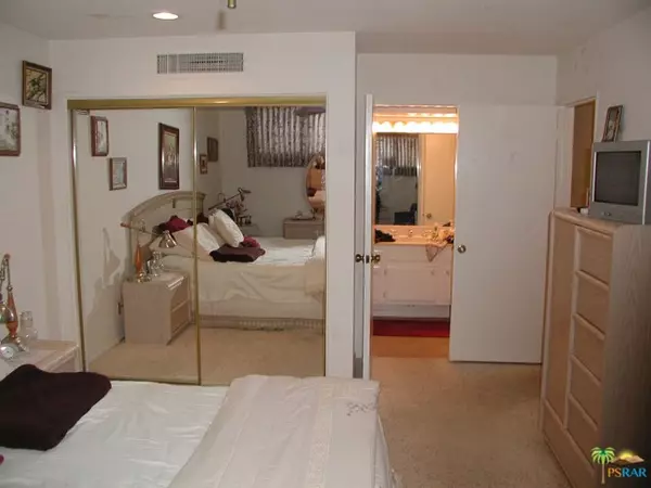 Palm Springs, CA 92264,1655 E PALM CANYON Dr Unit 711