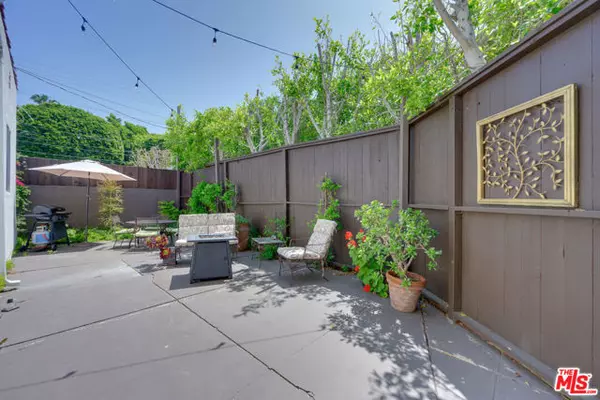 8704 Ashcroft Avenue, West Hollywood, CA 90048