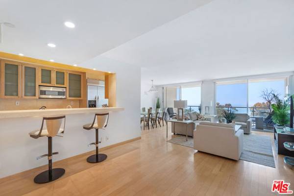 201 Ocean Avenue #703B, Santa Monica, CA 90402