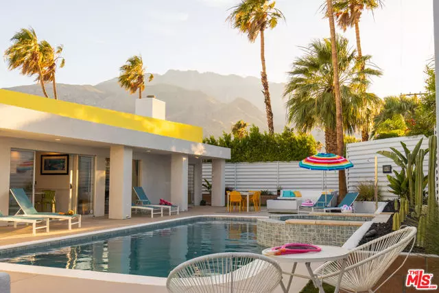 Palm Springs, CA 92262,766 E Spencer Drive