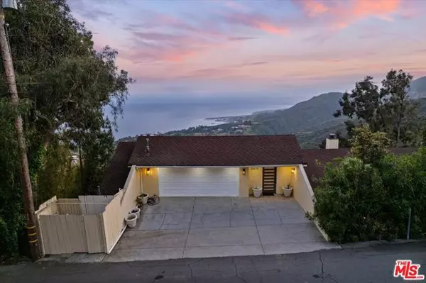 Malibu, CA 90265,21838 Castlewood Drive