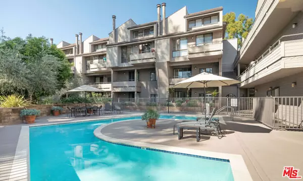 13331 Moorpark Street #120, Sherman Oaks, CA 91423