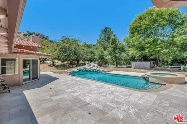 Bell Canyon, CA 91307,1 Horseshoe Road