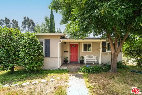 15056 Hartland Street, Van Nuys (los Angeles), CA 91405