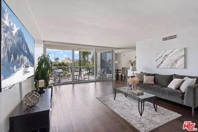 131 N Gale Drive #2A, Beverly Hills, CA 90211