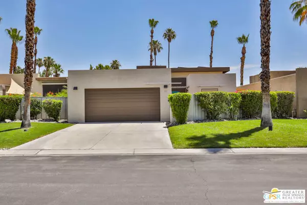 674 Dunes Court, Palm Springs, CA 92264