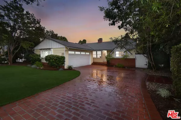 13046 Addison Street, Sherman Oaks, CA 91423