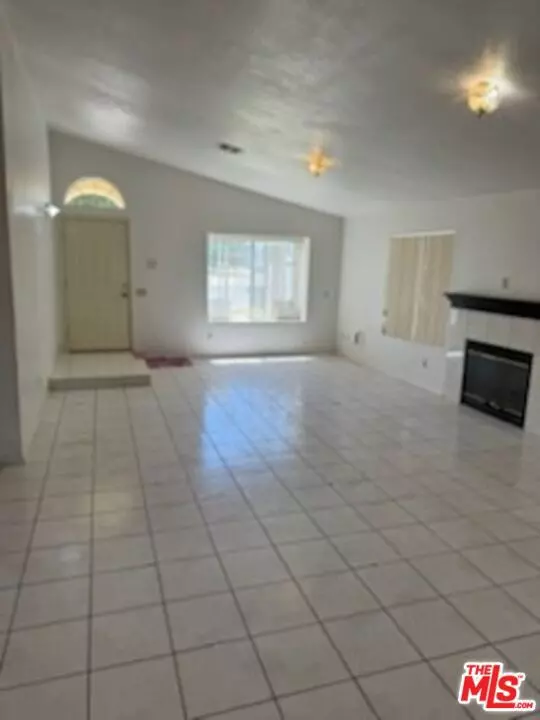 Blythe, CA 92225,868 Oasis Village Court