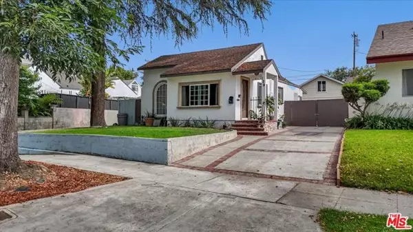 129 W Fairview Boulevard, Inglewood, CA 90302