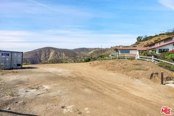 Malibu, CA 90265,32933 Calle De La Burrita