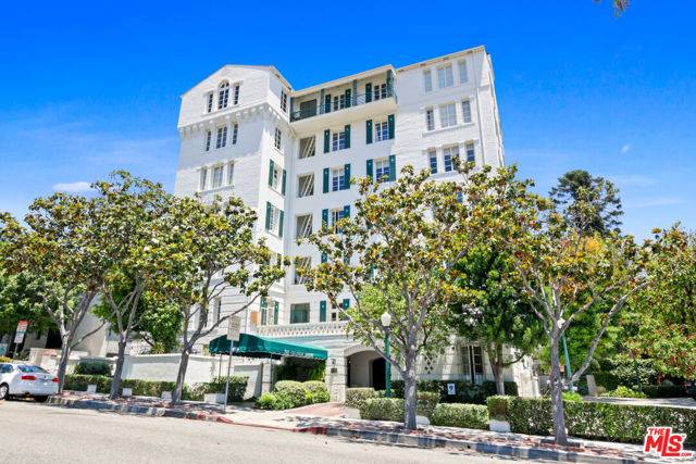 1416 Havenhurst Drive #3B, West Hollywood, CA 90046