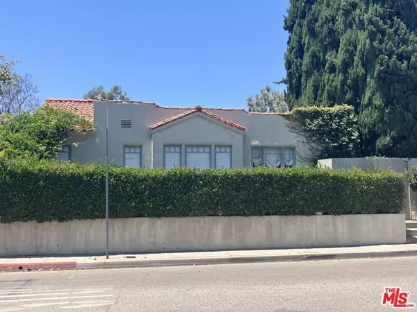 West Hollywood, CA 90048,9001 Rosewood Avenue