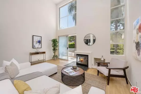 3944 Kentucky Drive #1, Los Angeles, CA 90068