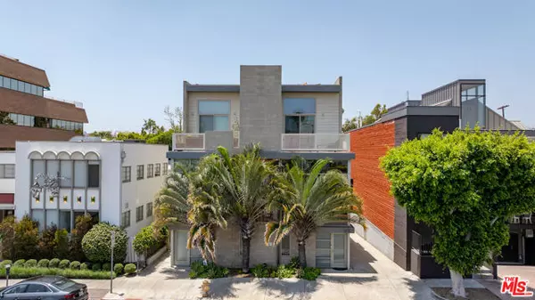 631 N Larchmont Boulevard, Los Angeles, CA 90004