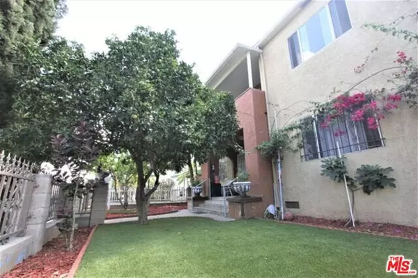 5418 Lemon Grove Avenue, Los Angeles, CA 90038