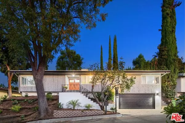 3852 Sherview Drive, Sherman Oaks, CA 91403