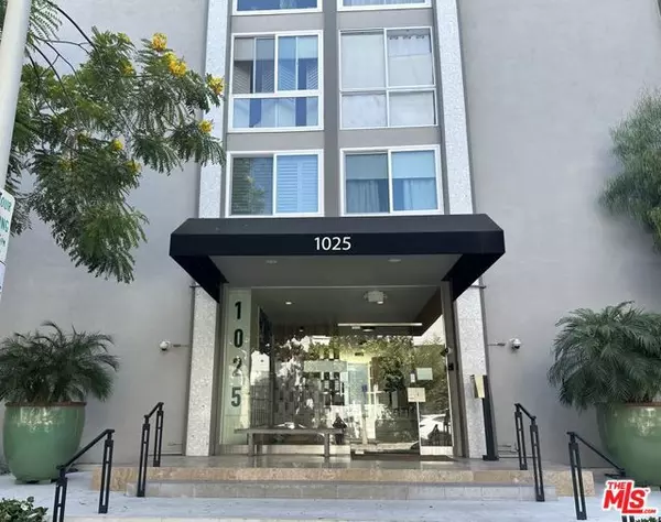 1025 N Kings Road #109, West Hollywood, CA 90069