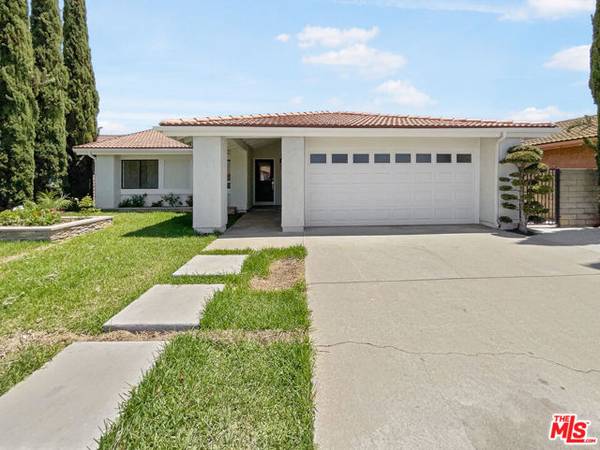 734 S Oak Tree Drive, Covina, CA 91723