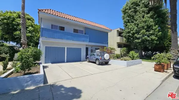 Santa Monica, CA 90404,1442 Yale Street #5