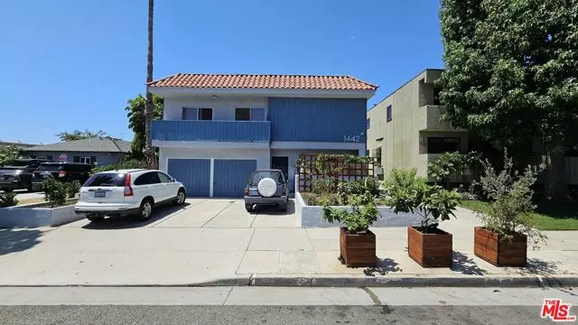 Santa Monica, CA 90404,1442 Yale Street #5